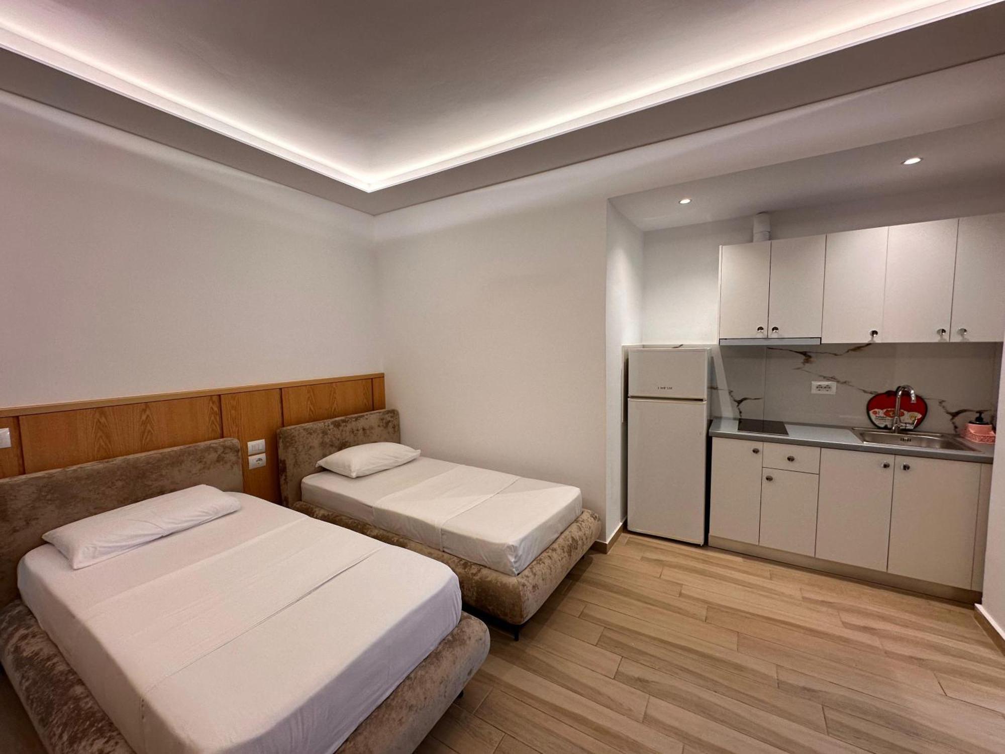 קסאמיל Villa Memaj מראה חיצוני תמונה